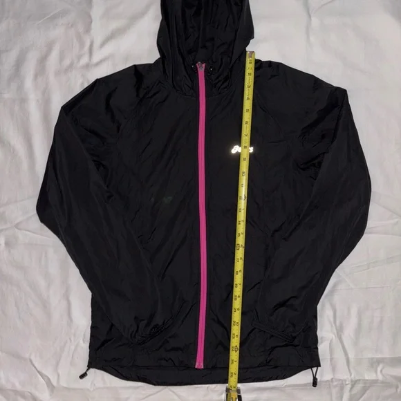 Asics Weatherproof Running Jacket - Picture 7 of 8